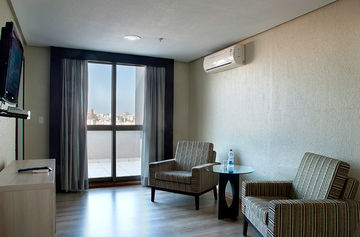 Royal Palace 3*