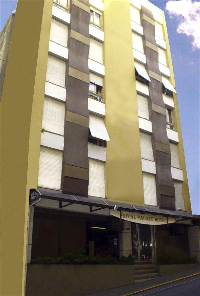 Royal Palace Hotel